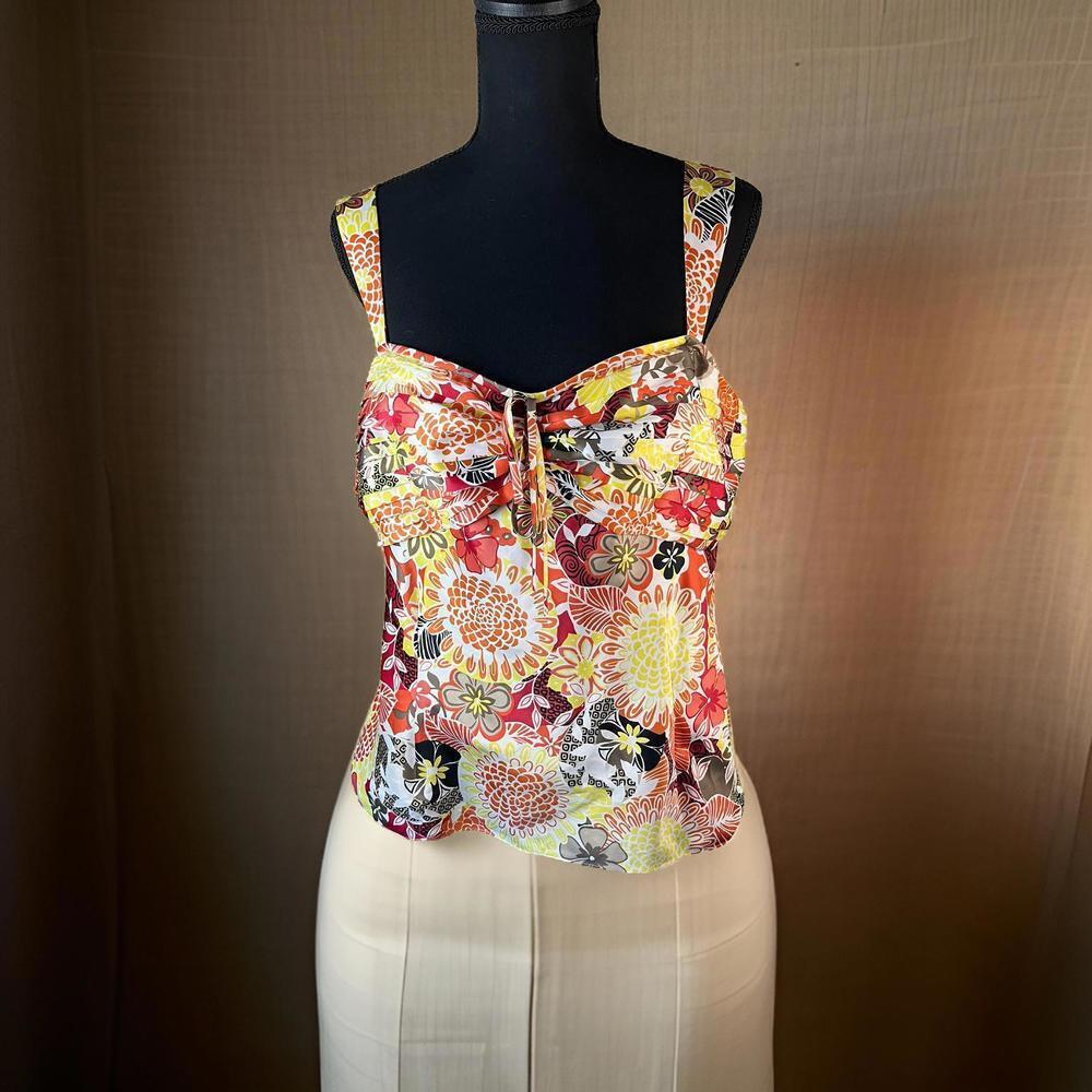 Flirty Ann Taylor silky lined and pleated summer blouse​​